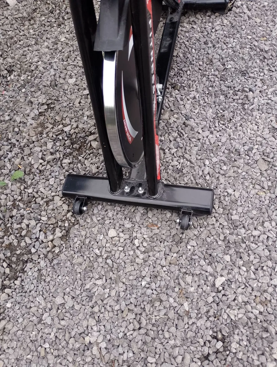 Exercise bike speeder - Image 3