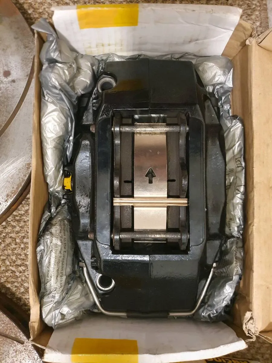 Subaru impreza AP big brake kit - Image 3