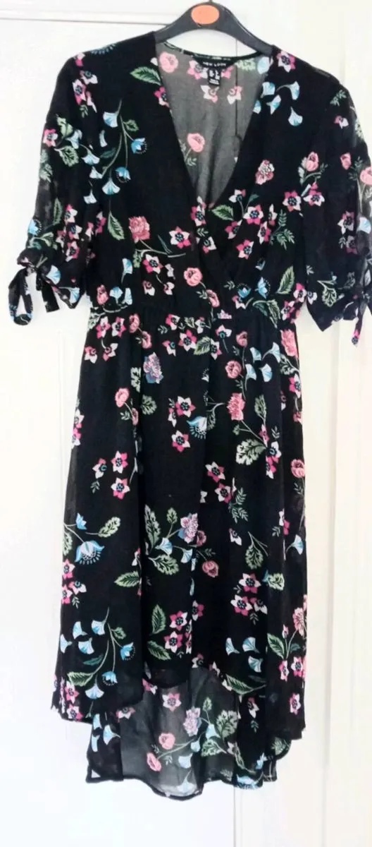 Ladies Floral Dress - Image 1