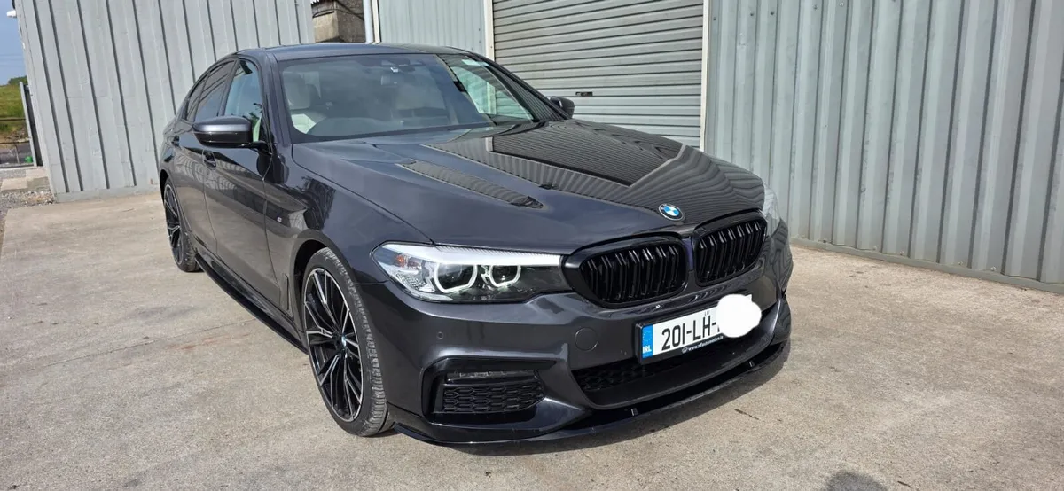 201 BWM 520D M-SPORT AUTO - Image 1