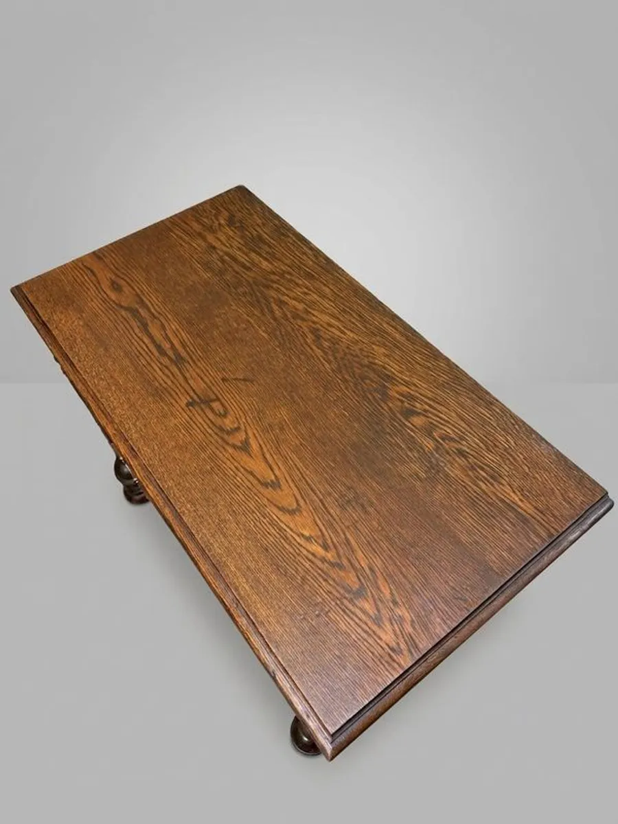 Charming Early 20th Century English Oak Chest of Drawers - Image 3