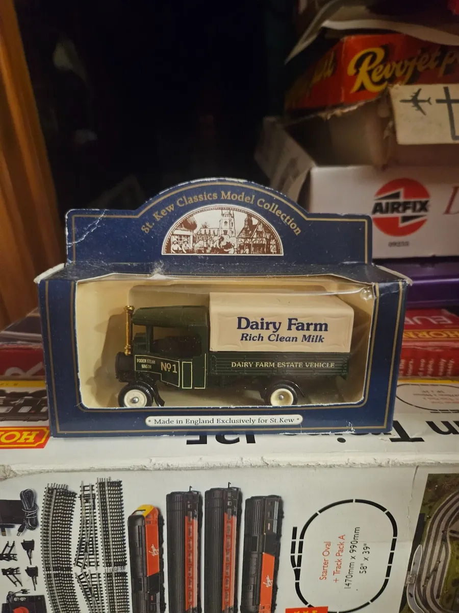 Corgi Lledo Dairy Farm Steam Truck