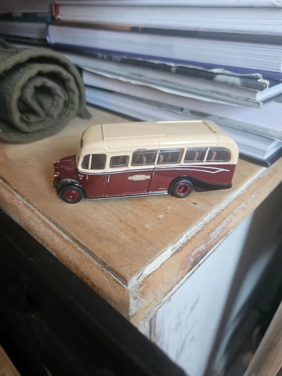 Corgi Bus - Image 1