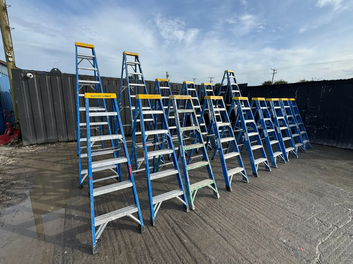 Step Ladders 5/7/9 Tread - Image 2