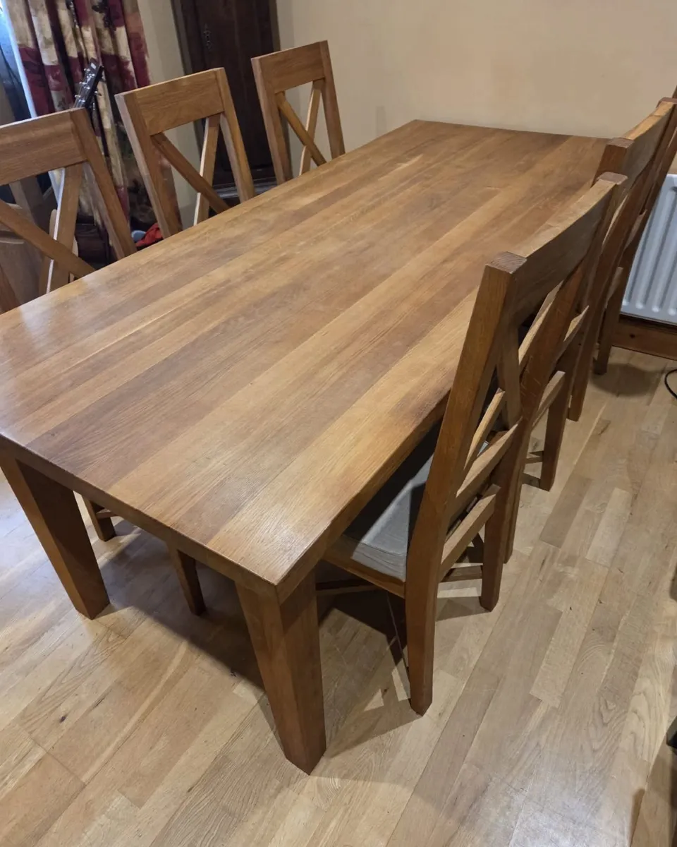 Dining table and chairs - Image 3