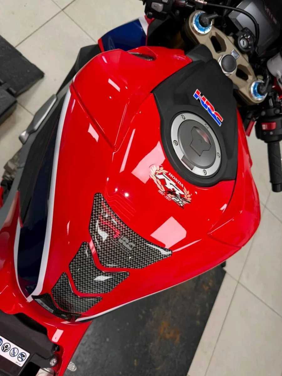 Honda CBR1000RR Fireblade SP - Image 4