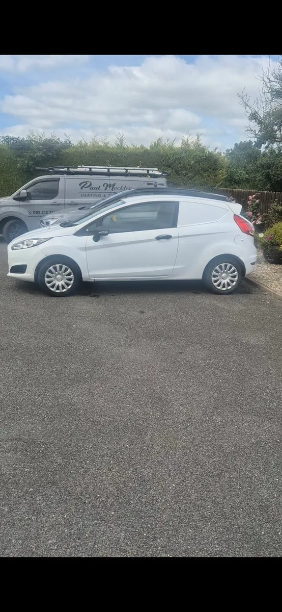 Ford fiesta - Image 1