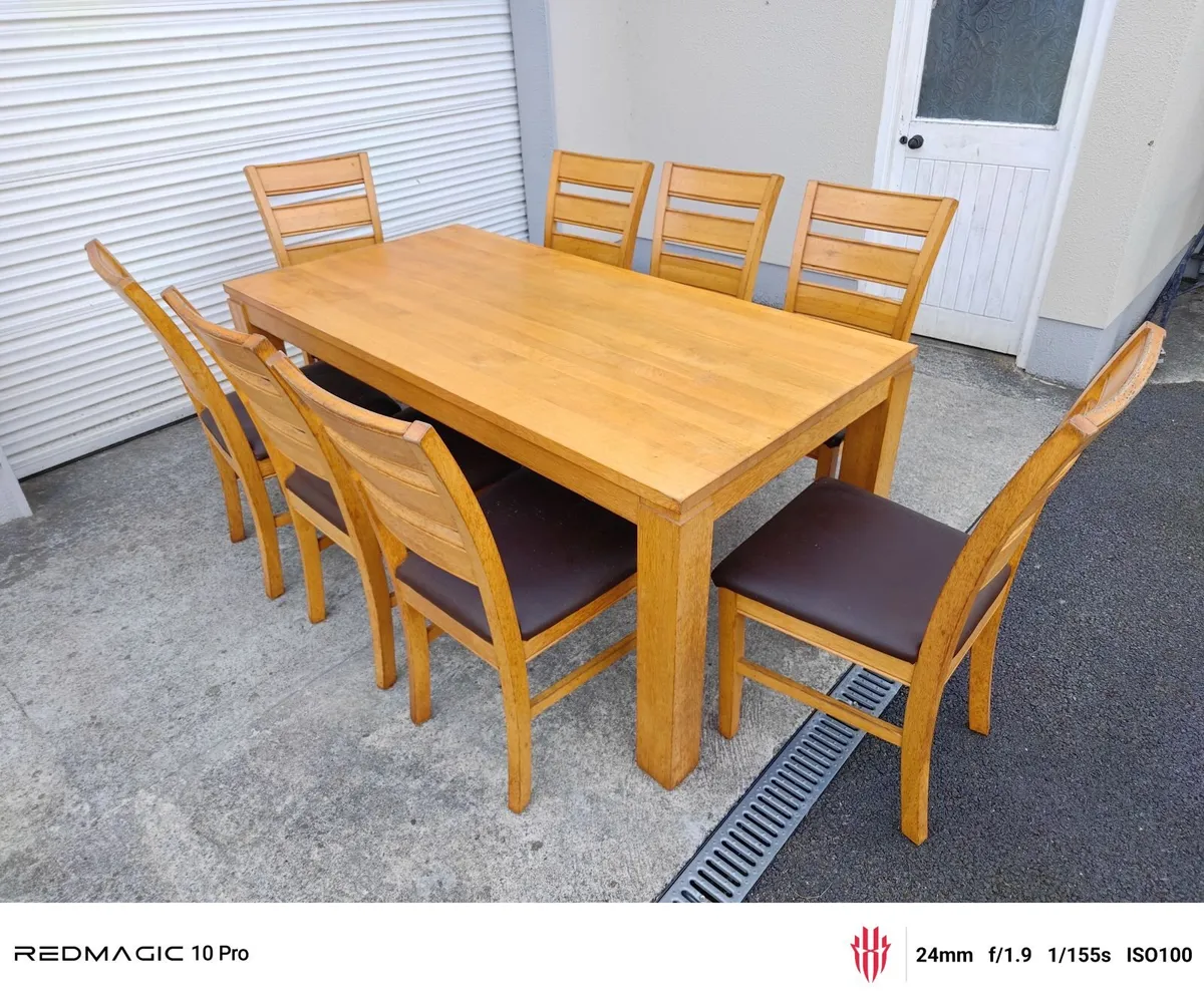 Oak Table & 8 Chairs - Image 1