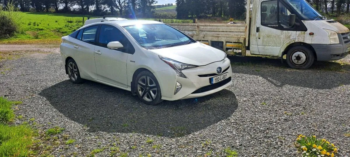Toyota Prius Read full ad (for spares or repair) - Image 2