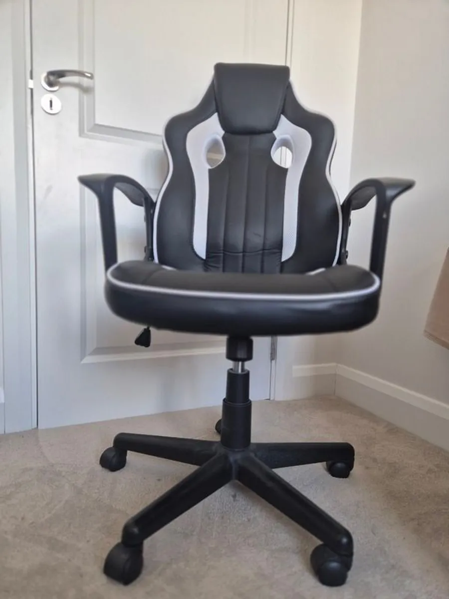 Office & Gaming Chair - Image 2