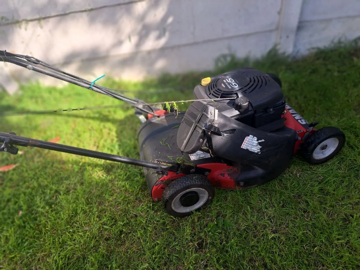 Lawnmower - Image 3
