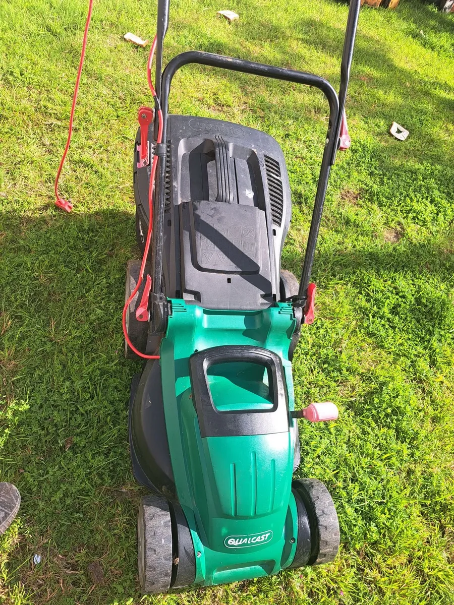 Lawnmower - Image 1