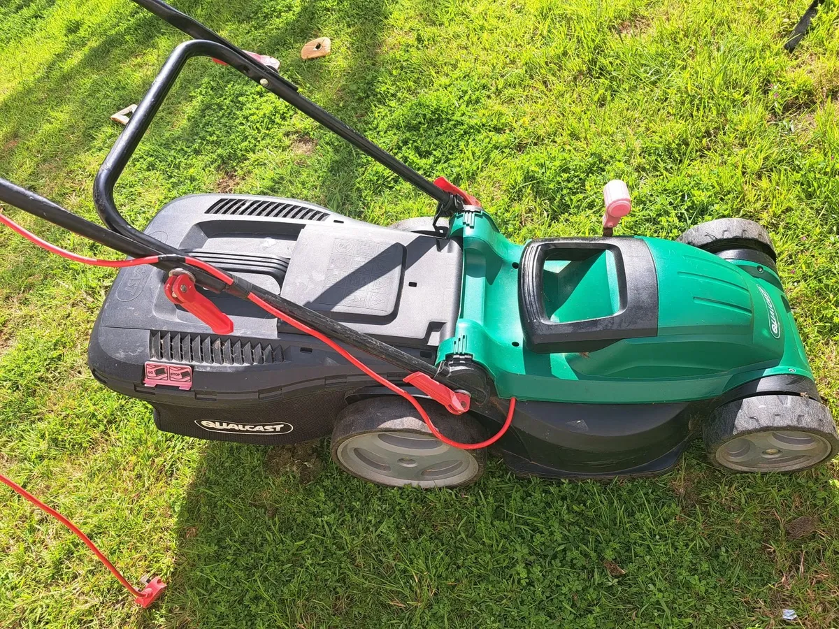 Lawnmower - Image 2