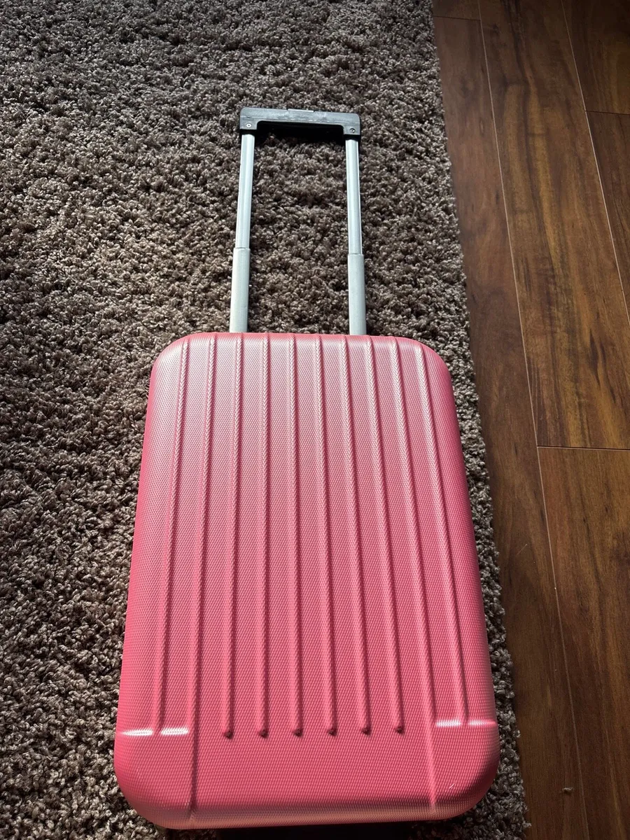 IT luggage Pink hard shell cabin suitcase - Image 4