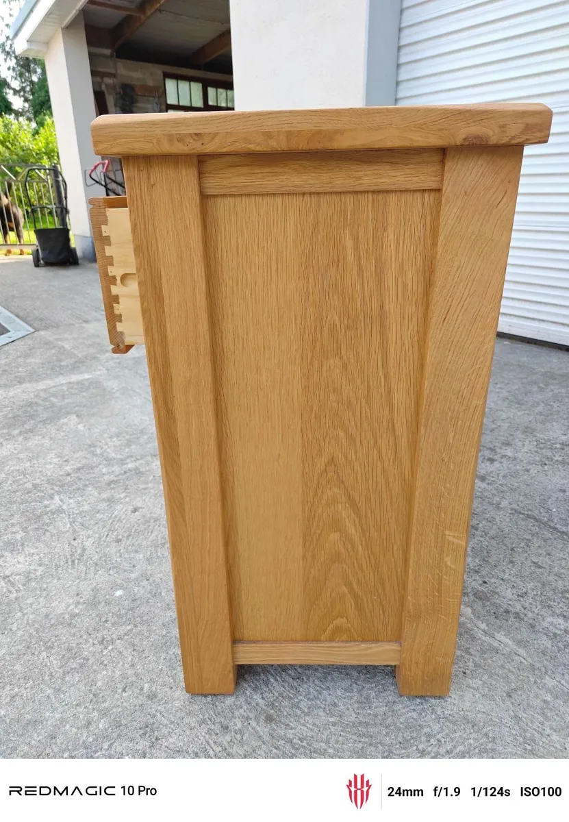 Oak Chest of Drawers - Image 4