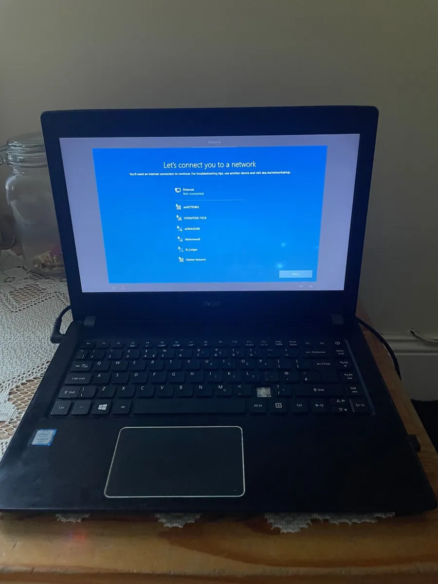 acer Laptop - Image 1