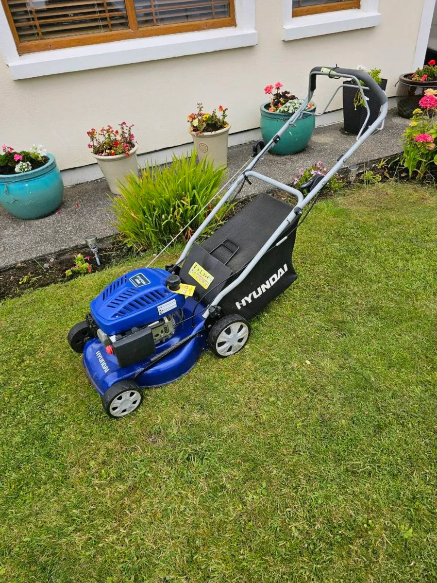 Hyundai 139 cc, Self Propelled Lawnmower - Image 3