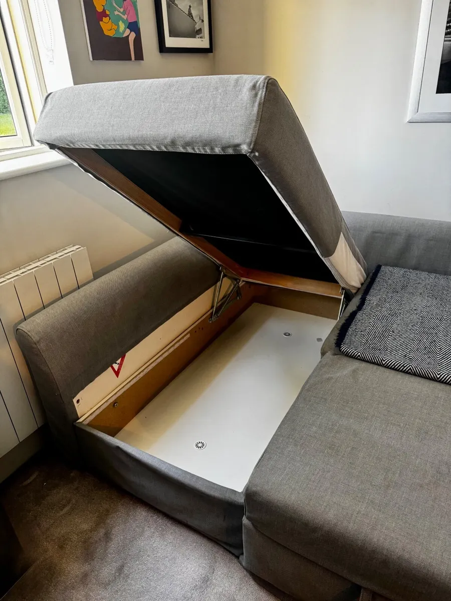 L/shaped 3 Seater Sofa Bed - Image 4