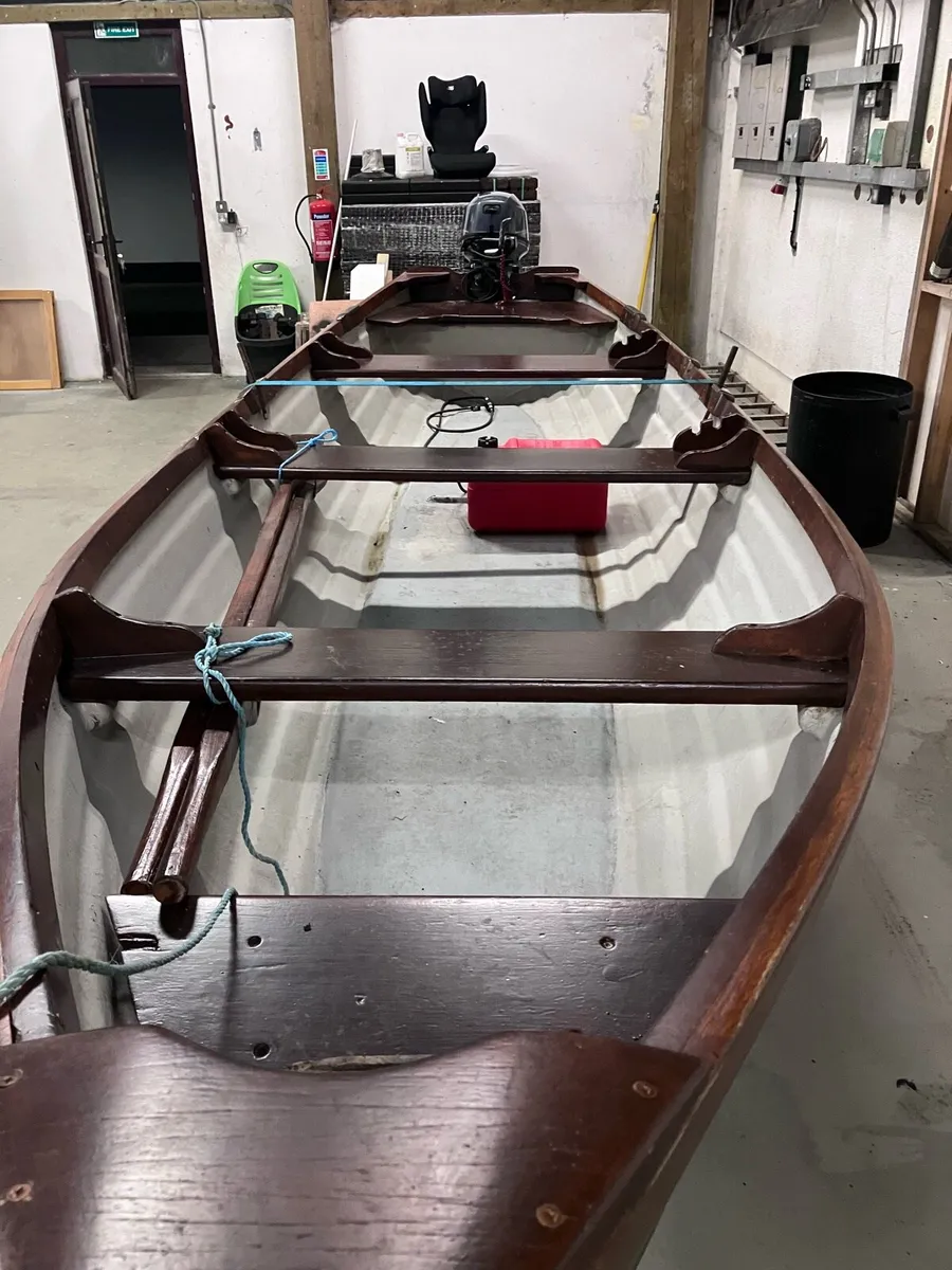 19ft Lake Boat Anglers Fancy - Image 3