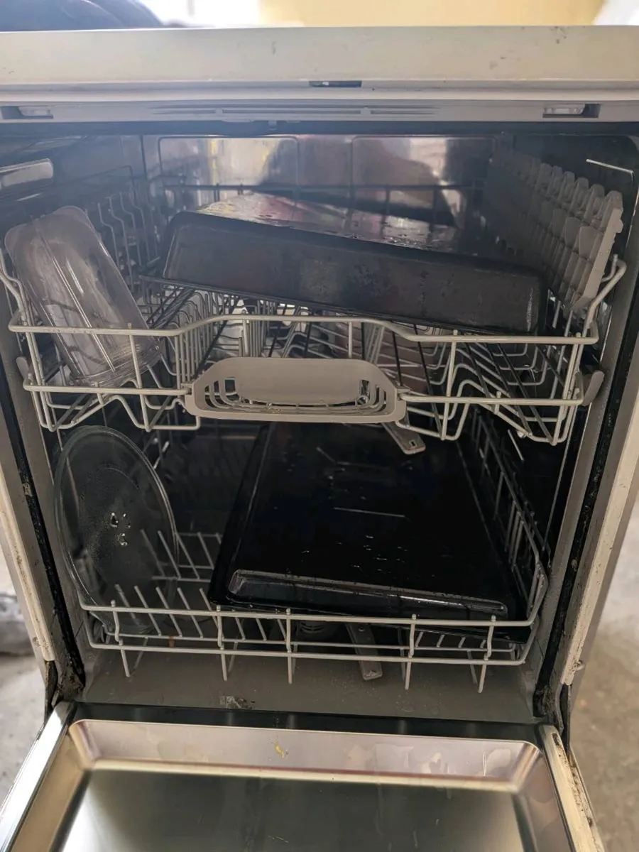 Bosch dishwasher - Image 3