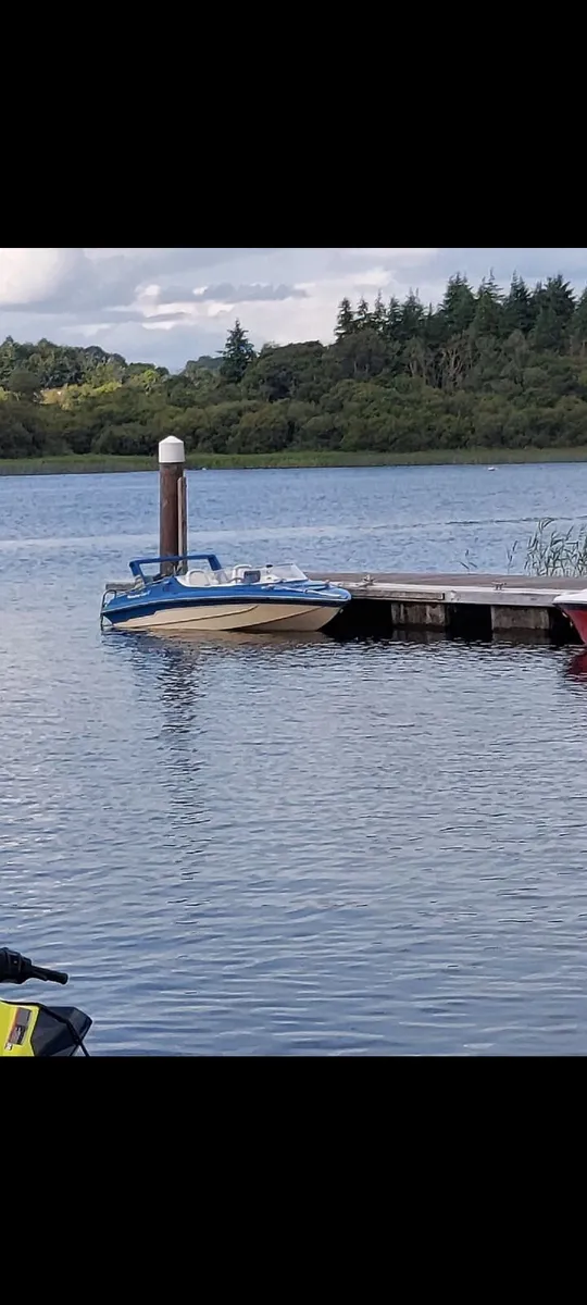 Armstrong Super V speedboat Yamaha outboard - Image 3