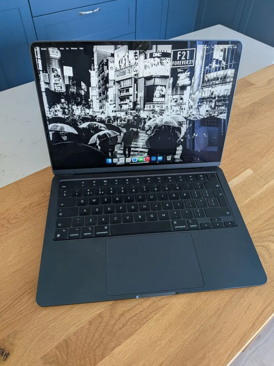 apple macbook air m2 - Image 2