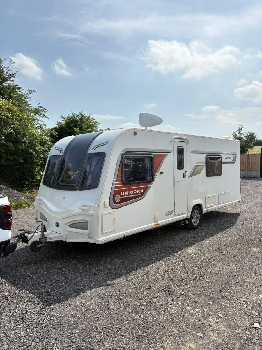 Bailey unicorn 4 berth fixed bed Caravan - Image 1