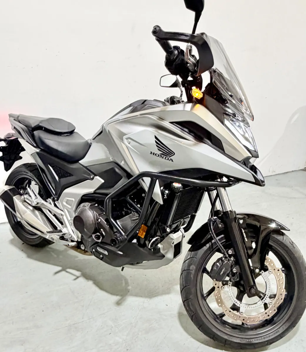 HONDA NC750X DCT 2023 TRADE INS WELCOME - Image 2
