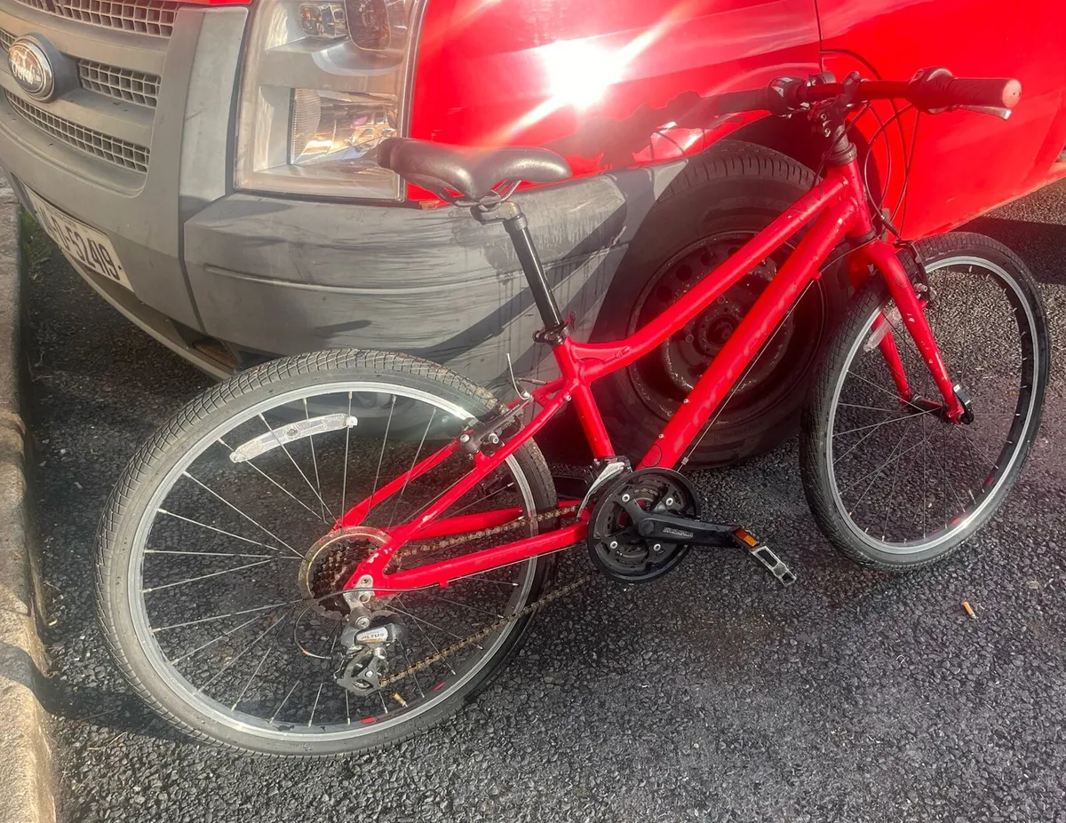 CARRERA ABYSS 13INCH FRAME/26 INCH WHEELS IN GOOD - Image 2