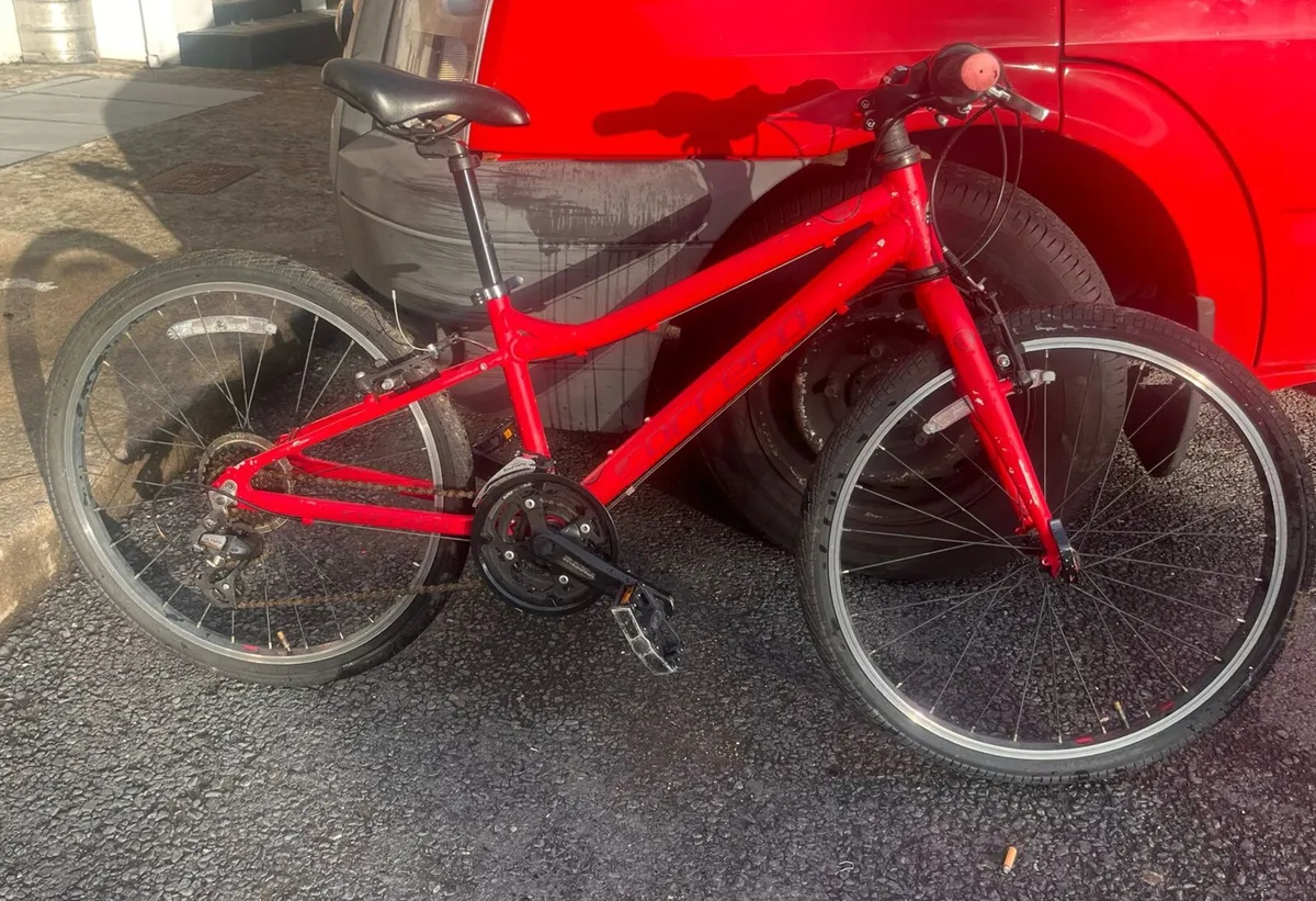 CARRERA ABYSS 13INCH FRAME/26 INCH WHEELS IN GOOD - Image 3