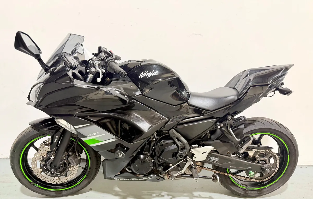 KAWASAKI NINJA Z650 2019 TRADE INS WECLOME - Image 2