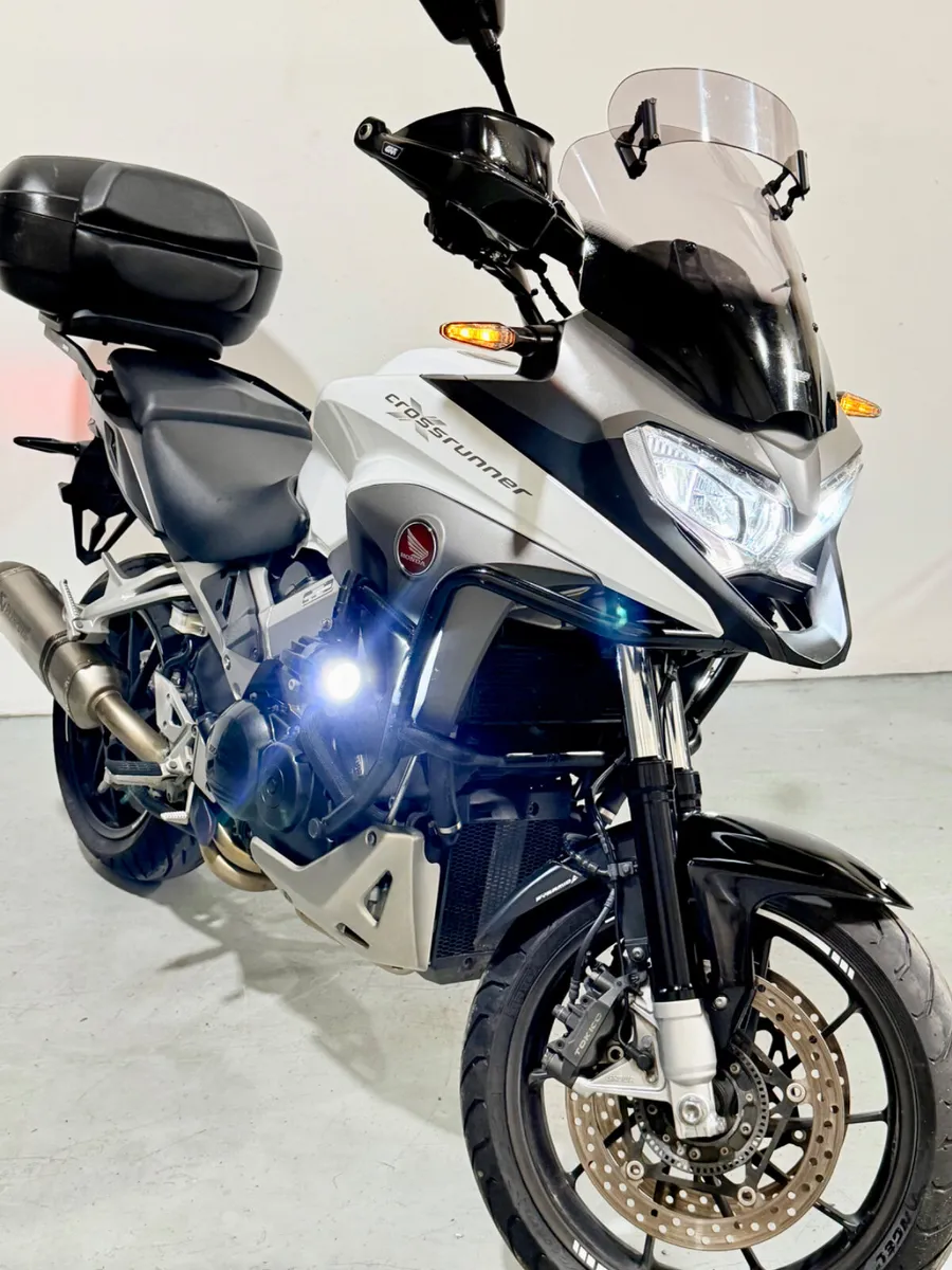 HONDA CROSSRUNNER VFR 800 X TRADE INS WELCOME - Image 1