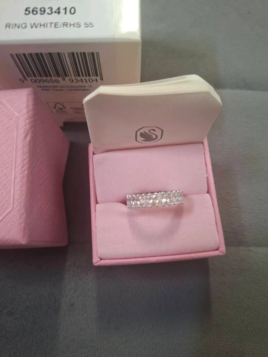 Swarowski Diamond Ring - Image 4