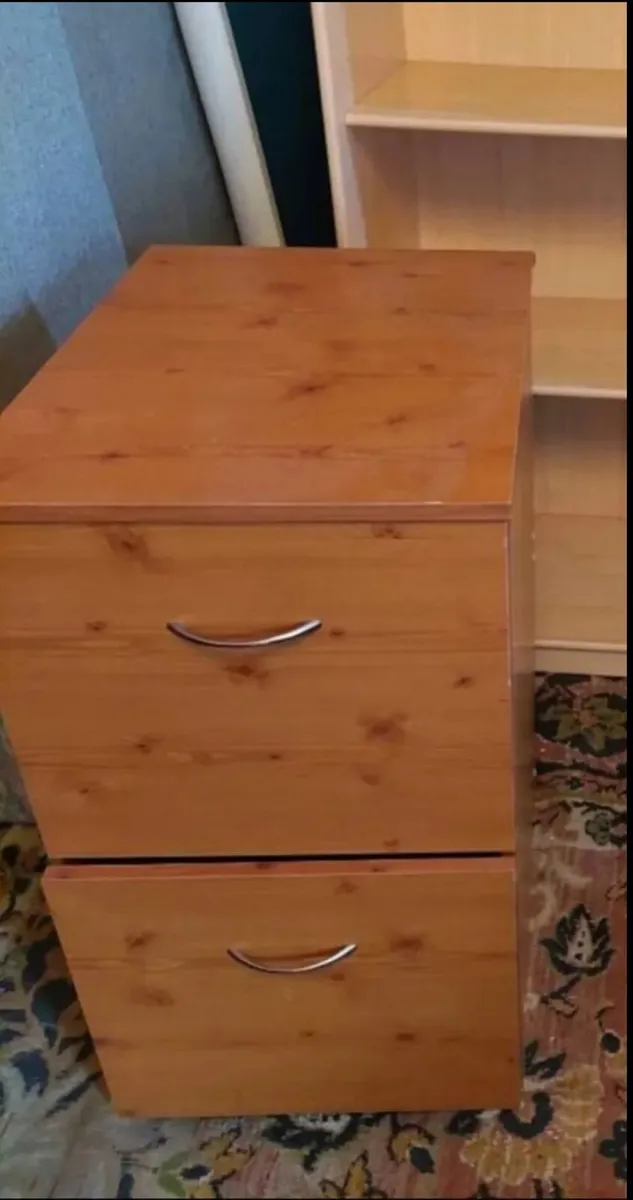 Furniture Lot - Image 2