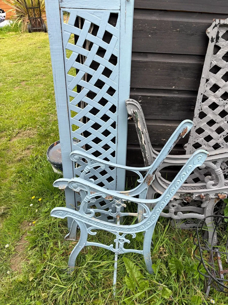 2 cast iron garden bench sets - Image 2