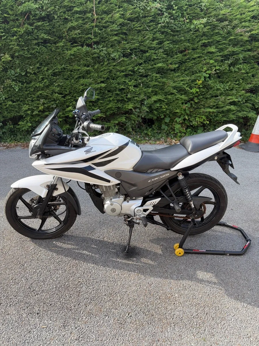 2012 Honda CBF 125 - Image 2