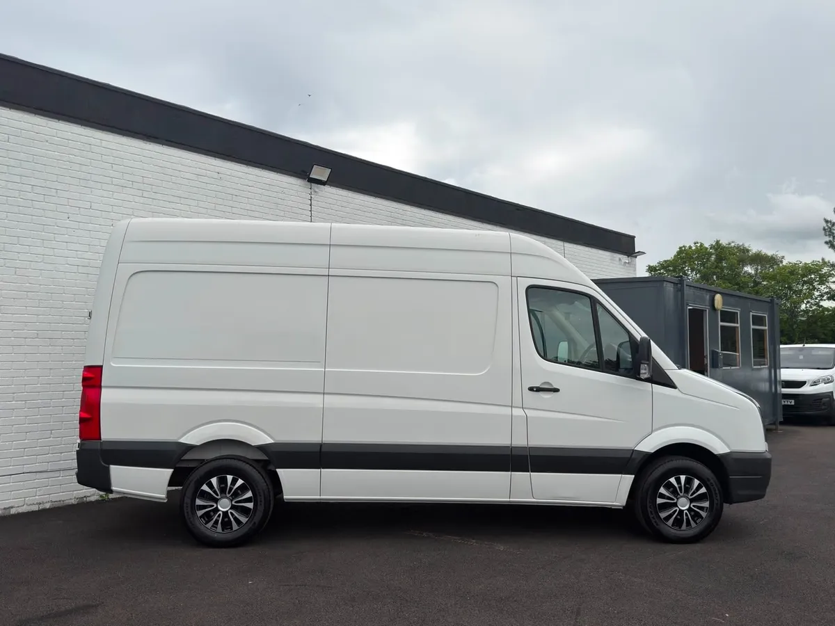 2015 Vw Crafter 2.0 TDI 136PS *NI VAN FROM NEW* - Image 2