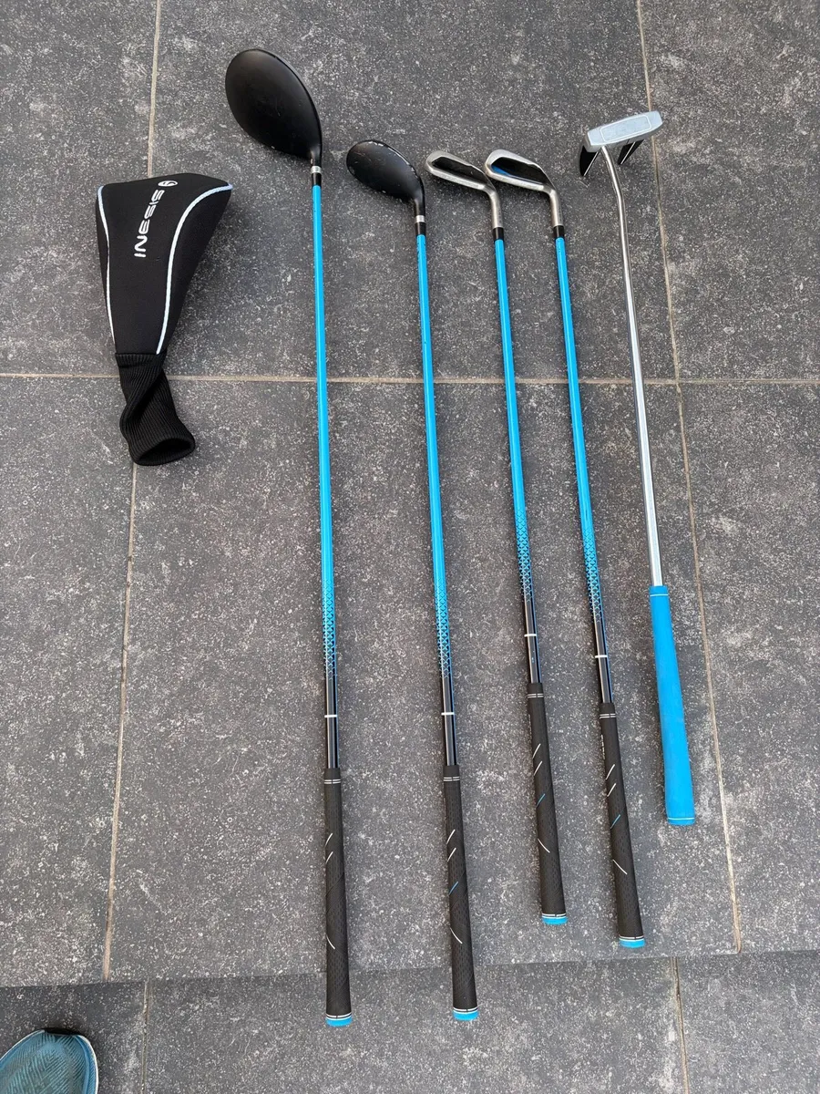 Kids golf clubs and bag - Image 4