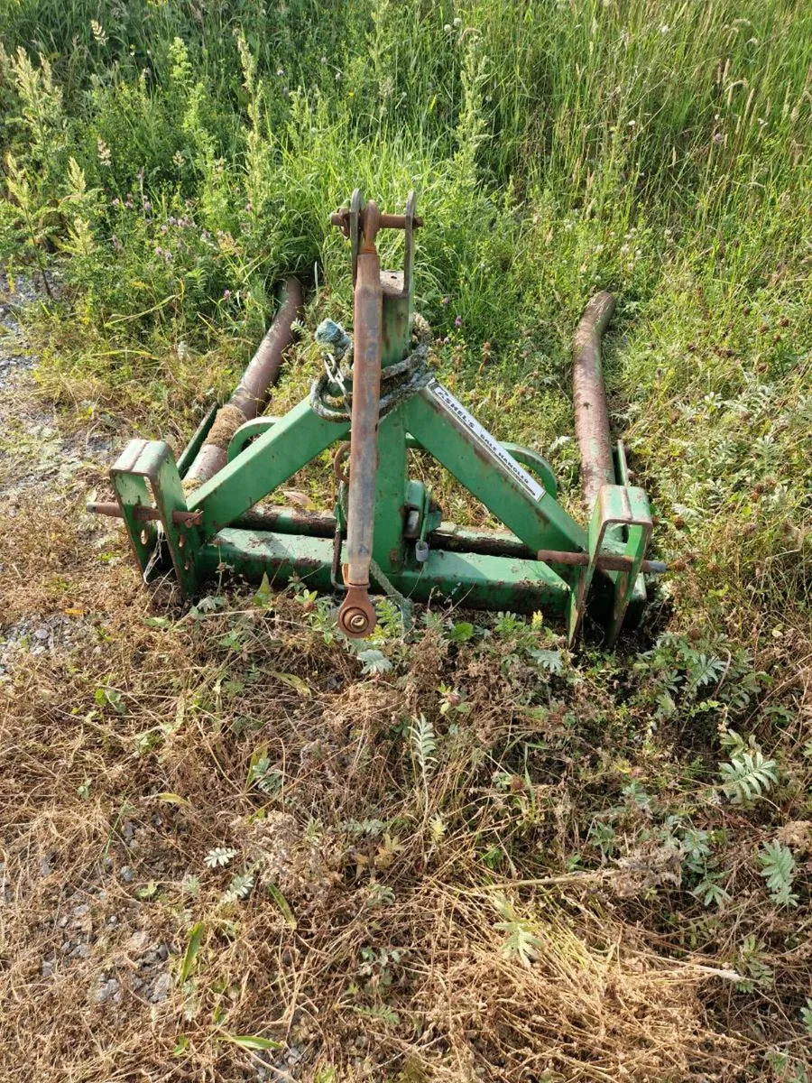 Bale handler - Image 1