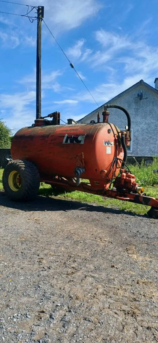 Slurry tanker - Image 2