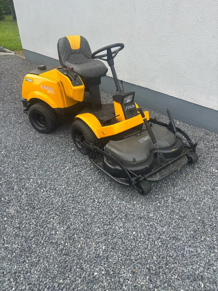 Lawnmower - Image 1