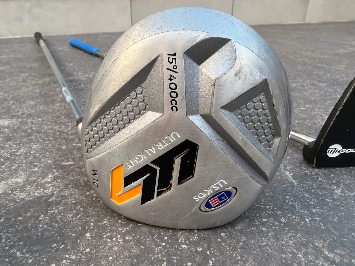 Kids Golf clubs and bag - Image 4