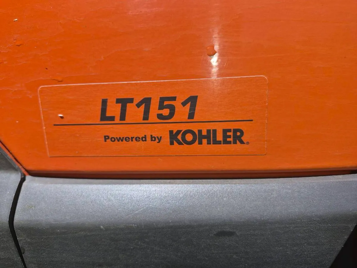 Husqvarna LT151 Lawnmower - Image 2