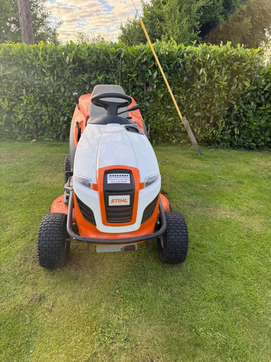 Ride on lawn mower - Image 4