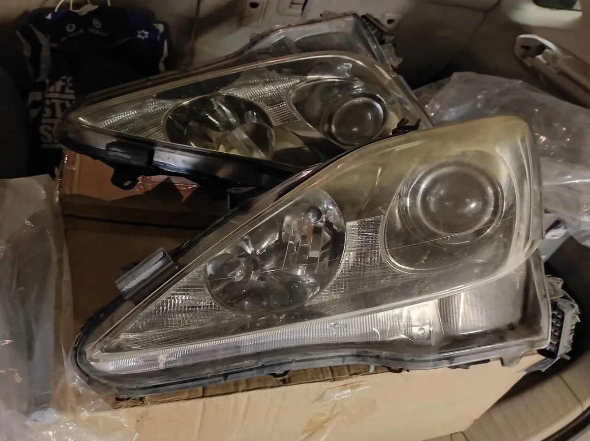 Lexus IS 250/220 headlight - Image 2