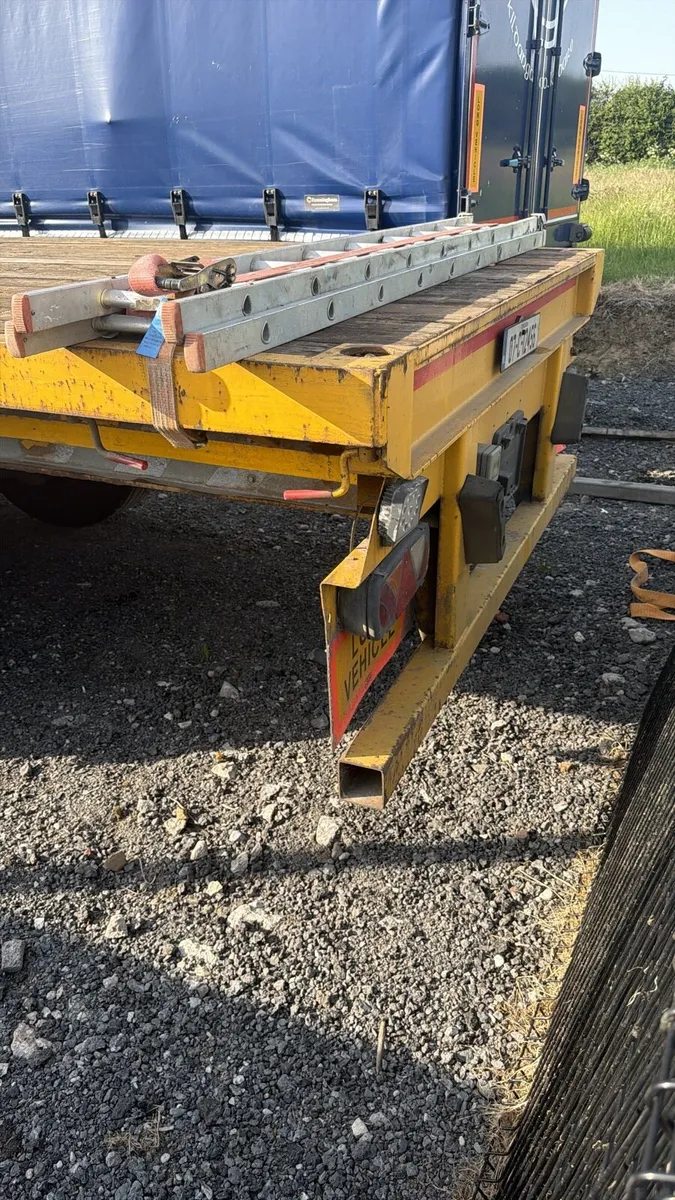 Dennison flat trailer - Image 3