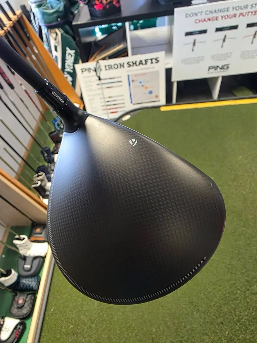 As New Taylormade Qi4D Max Driver - Image 3