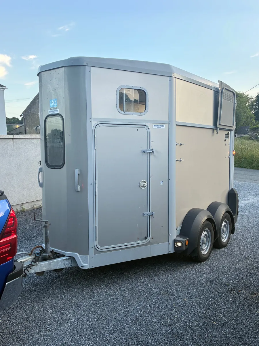 Ifor william HB506 horse trailer - Image 1