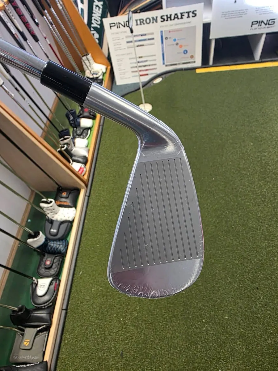 Brand New Taylormade P-790 2025 Forged 4 Iron - Image 4