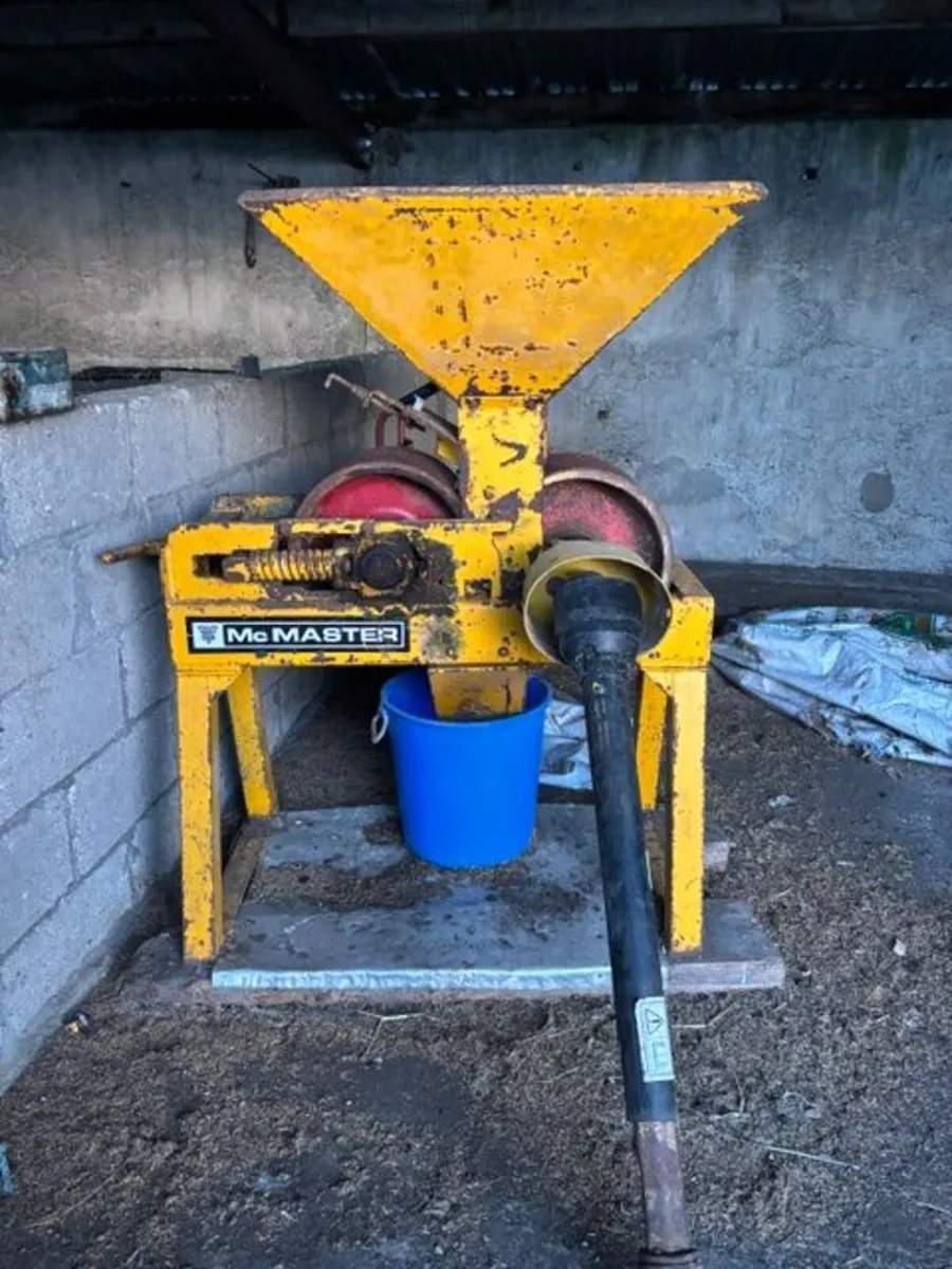 McMaster PTO Driven Grain Roller - Image 1